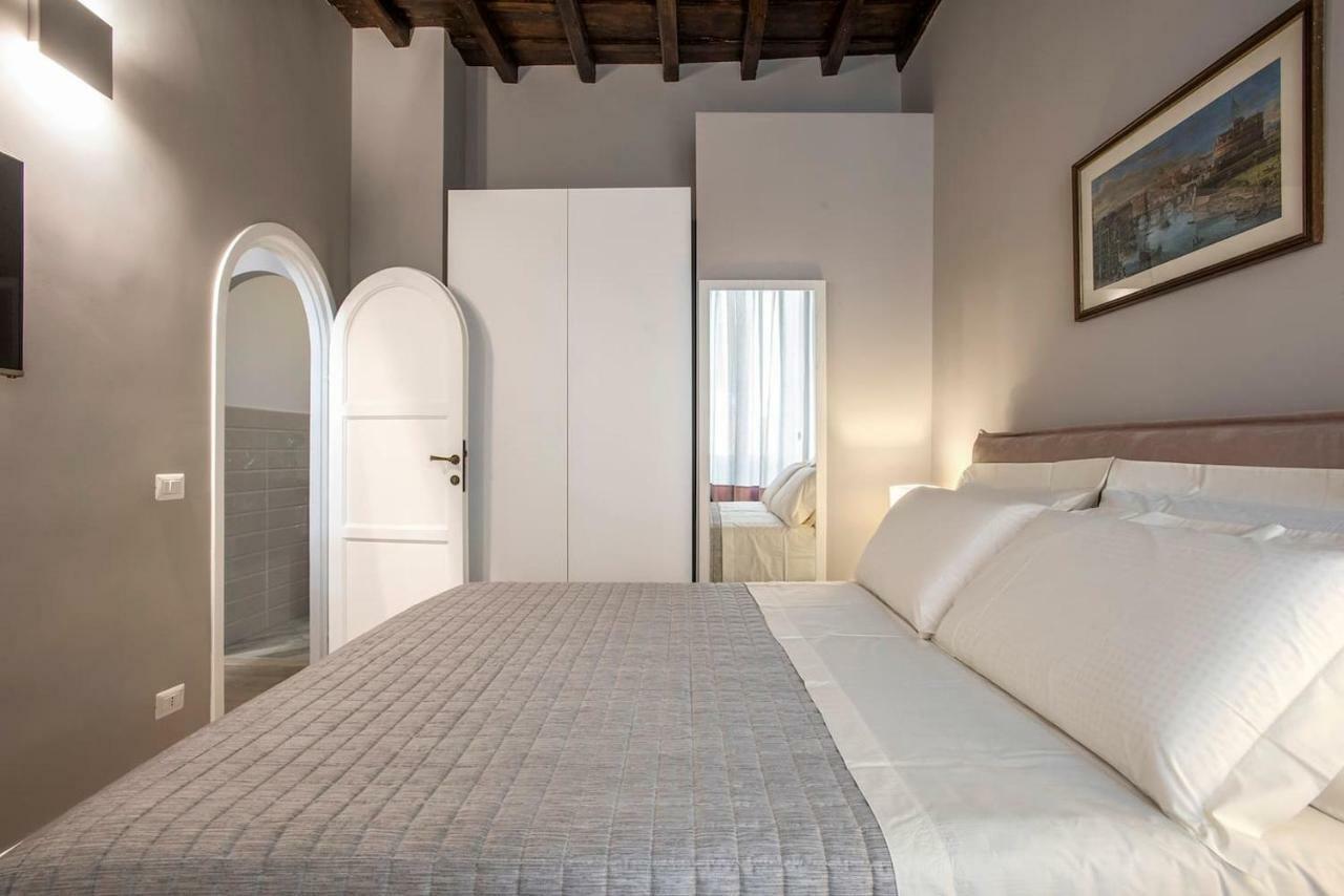 La Finestra Su Fontana Di Trevi - Charming View Appartement Rome Buitenkant foto