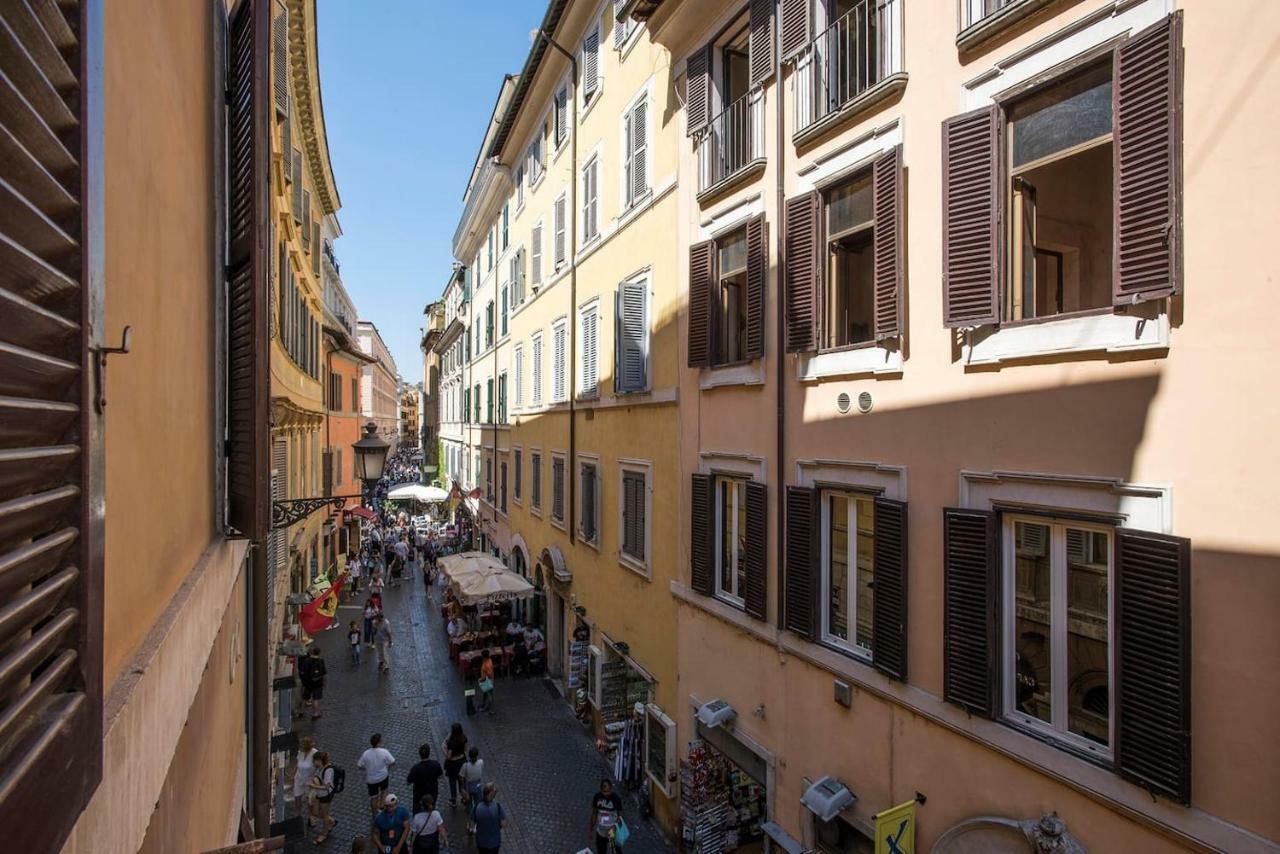La Finestra Su Fontana Di Trevi - Charming View Appartement Rome Buitenkant foto
